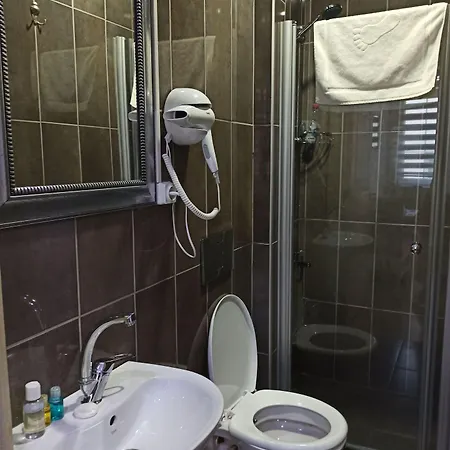 Hotel Taxim Starlight 2*