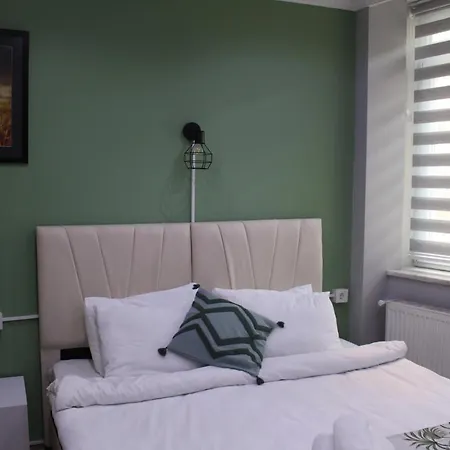Taxim Starlight Hotel 2*